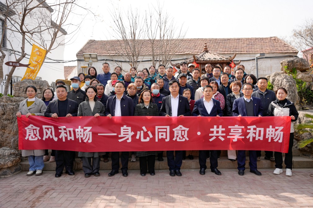 http://tusheng-zxl.com//uploads/20250331/f3d9093b9a038a33a468d025c2ff5f73.jpg